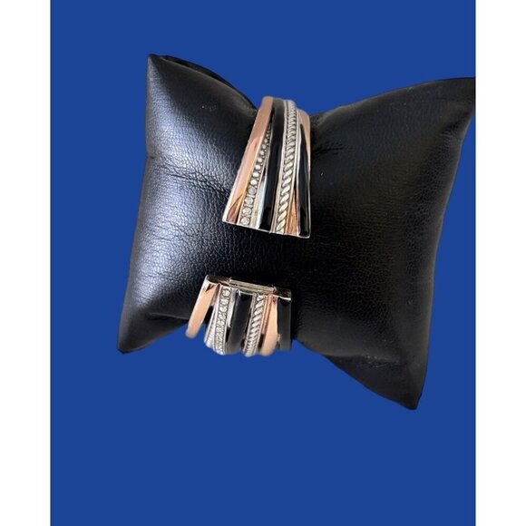 Neptune's Rings Black Hinged Bangle - Picture 5 of 9